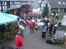 Impressionen vom Weihnachtsmarkt in Diedeshausen 2007 (Foto: Dorfgemeinschaft Diedenshausen)