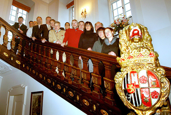 Im Berleburger Schloss präsentierten die Organisatoren und Veranstalter das Programm der dritten WeihnachtsZeitreise. (WR-Foto: Lars-Peter Dickel)