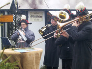 Impressionen vom Schlosshof - Posaunenchor 'Blechhaufen' (Foto: Rikarde Riedesel)