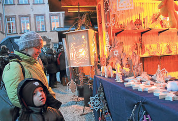 Handwerkskunst begeisterte die Besucher auch am Schlosshof. (WIPO-Foto: Christian Völkel)