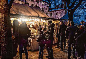 Am Abend wurde es im illuminierten Bereich des Schlossgartens so richtig heimelig. (SWA-Foto: Boris Edelmann)