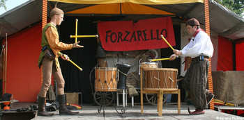 'FORZARELLO' - Gaukler wie sie im Buche stehen (Foto: Verena Pichler)