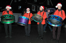 Steelband 'Walking Steel' (Foto: Carsten Mosch)